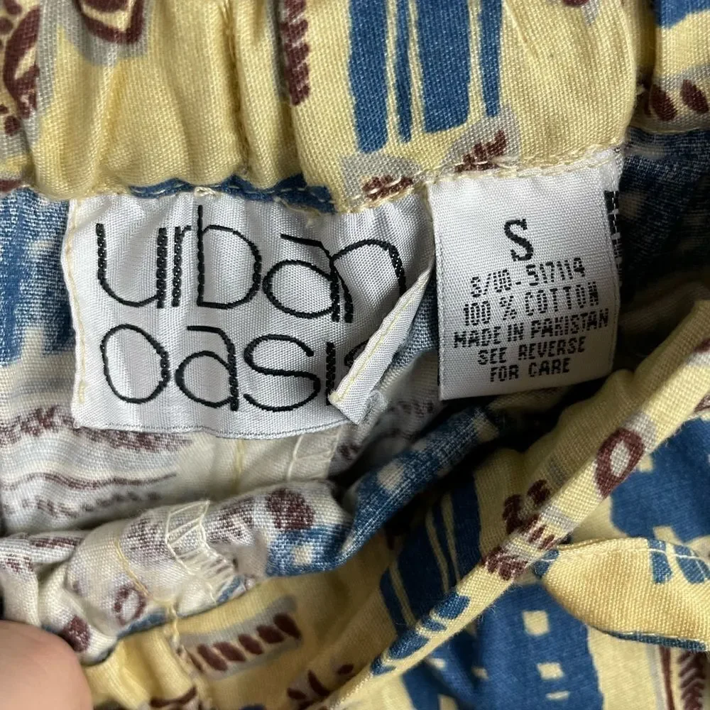 Vintage Urban Oasis Shorts Size S EUC
